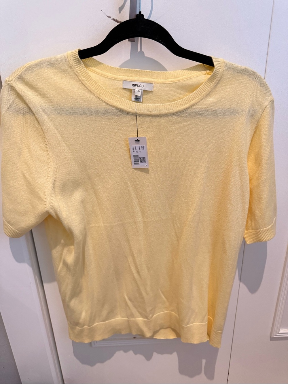 RW&CO. Short Sleeve Crewneck Top - Pale Yellow